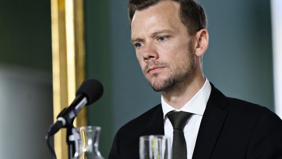 Peter Hummelgaard på pressemødet