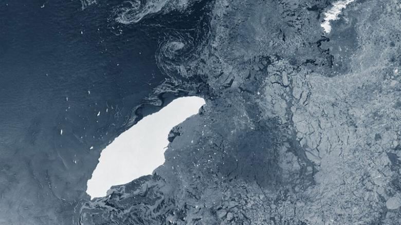 Satellitbillede af isbjerg