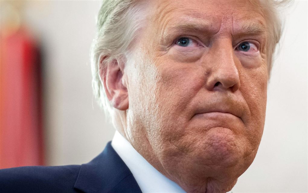 billede af Donald Trump som ser utilfreds ud