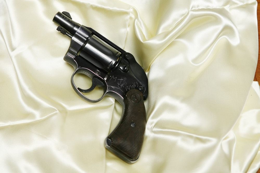 billede af en revolver