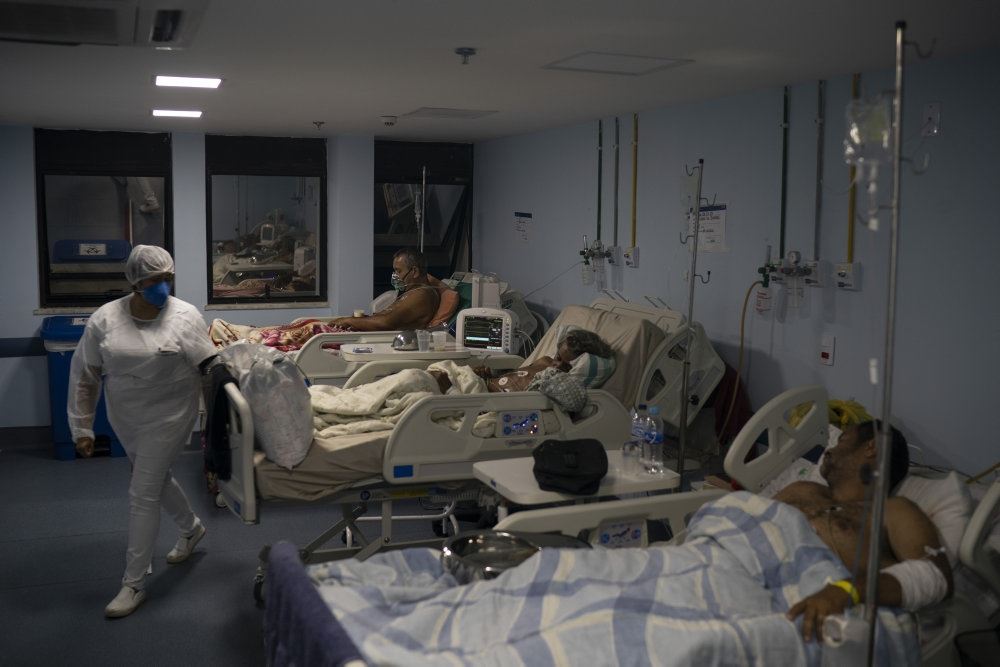 patienter ligger i senge på hospital
