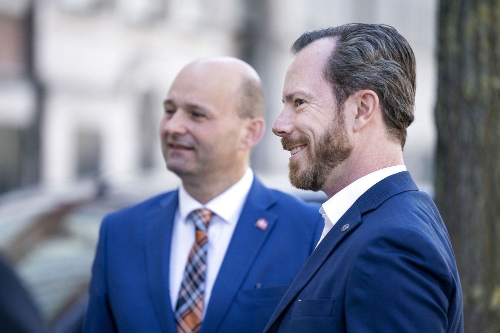 venstre