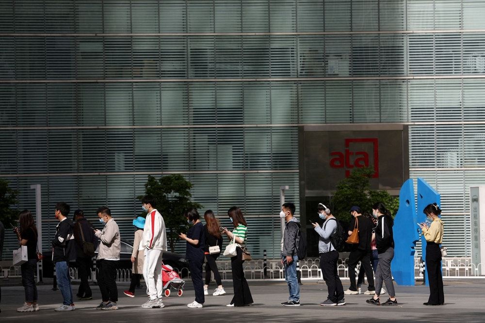mennesker bliver testet i beijing