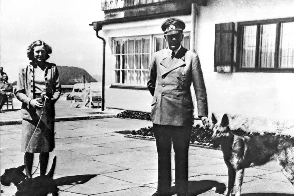 Adolf Hitler og hans kone, Eva Braun