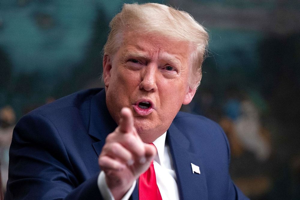  Donald Trump 