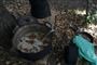 En gryde med gammel mad er fundet i et hul gravet af russiske soldater