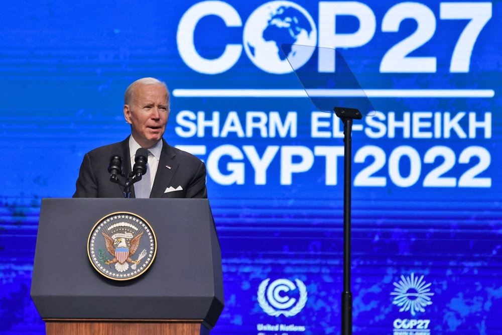 Joe Biden på talerstolen