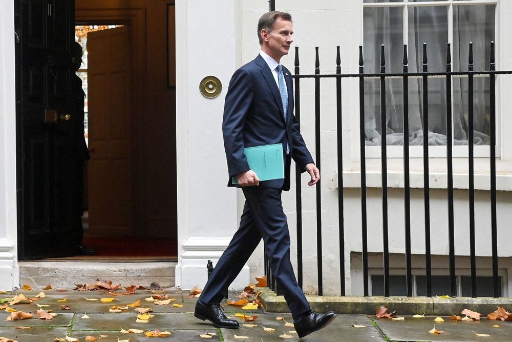 Jeremy Hunt ved Downing Street