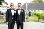 Silas Holst og hans kæreste Nicolai Schwartz ved deres bryllup
