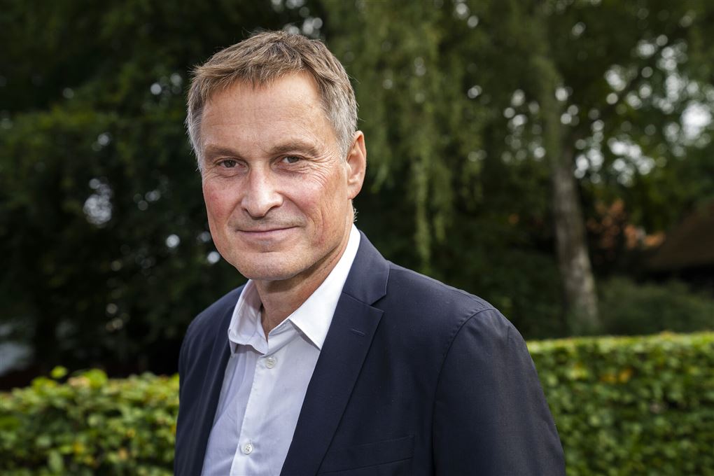 Claus Meyer billedet er taget udenfor