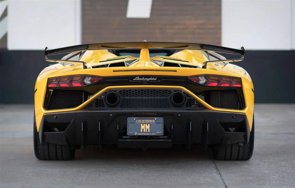 En gul Lamborghini