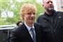 ed sheeran i jakkesæt