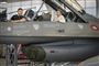 F-16 med to personer i