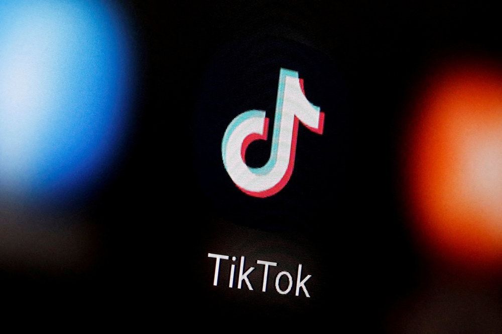 tik tok logo
