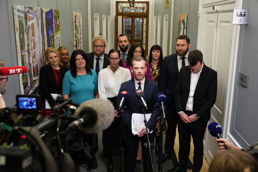 større samling af menneskere