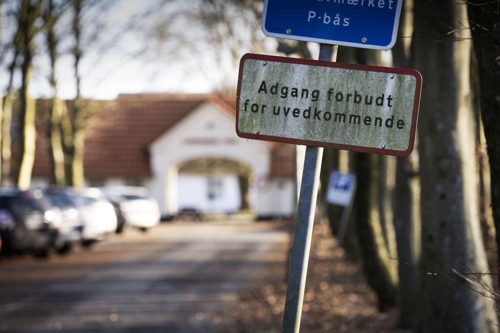 Indkørslen til Udrejsecenter Kærshovedgård