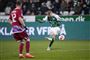 fodboldspillere i aktion