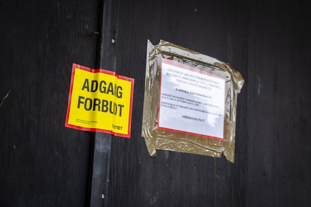Afspærring af et klubhus