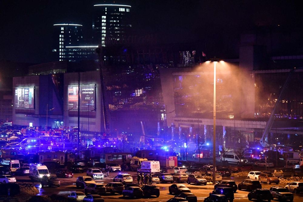 blå blink ved en koncerthal i Moskva