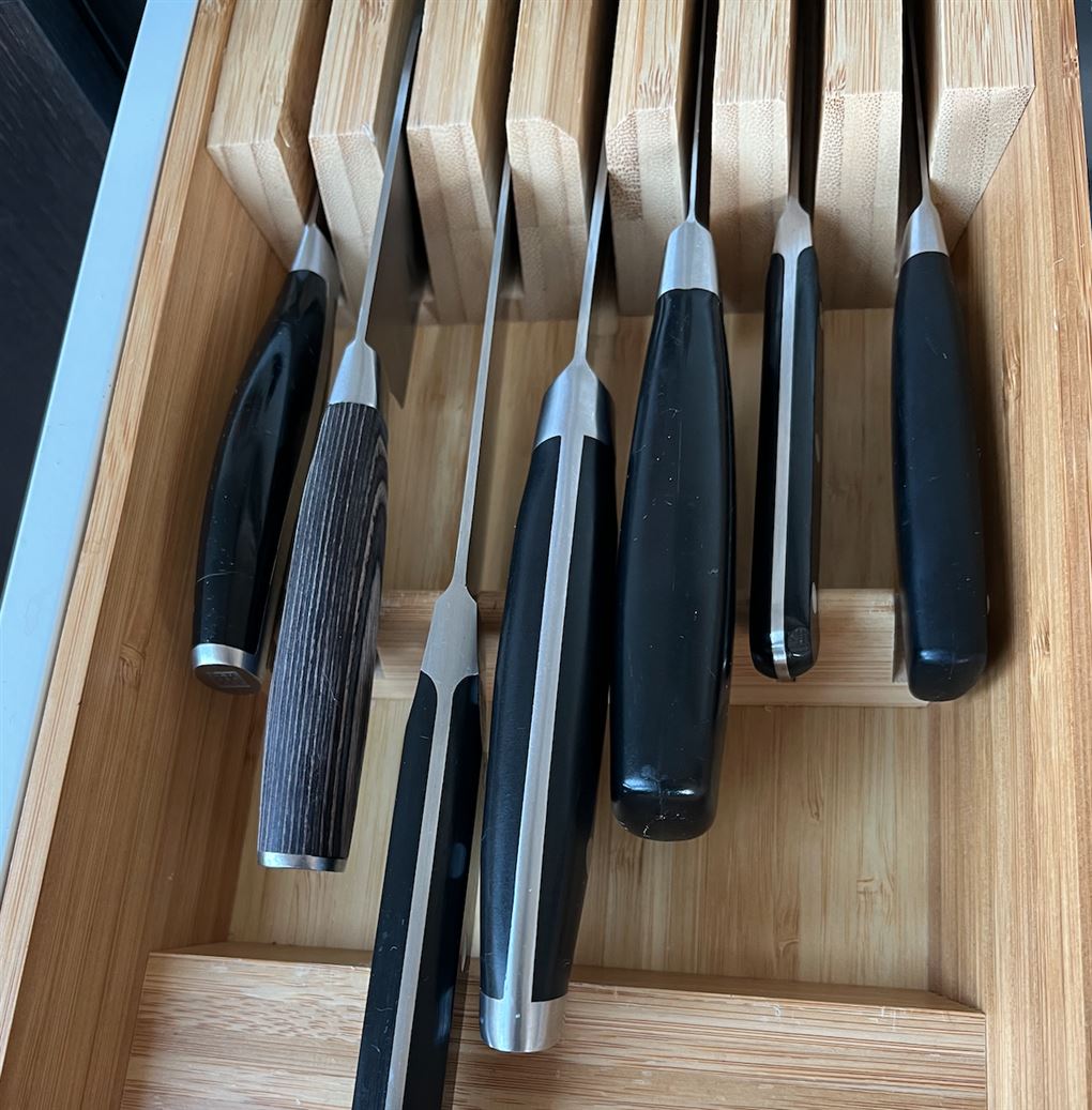 knive i en skuffe
