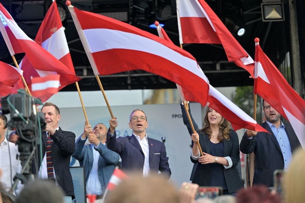 personer med bannere