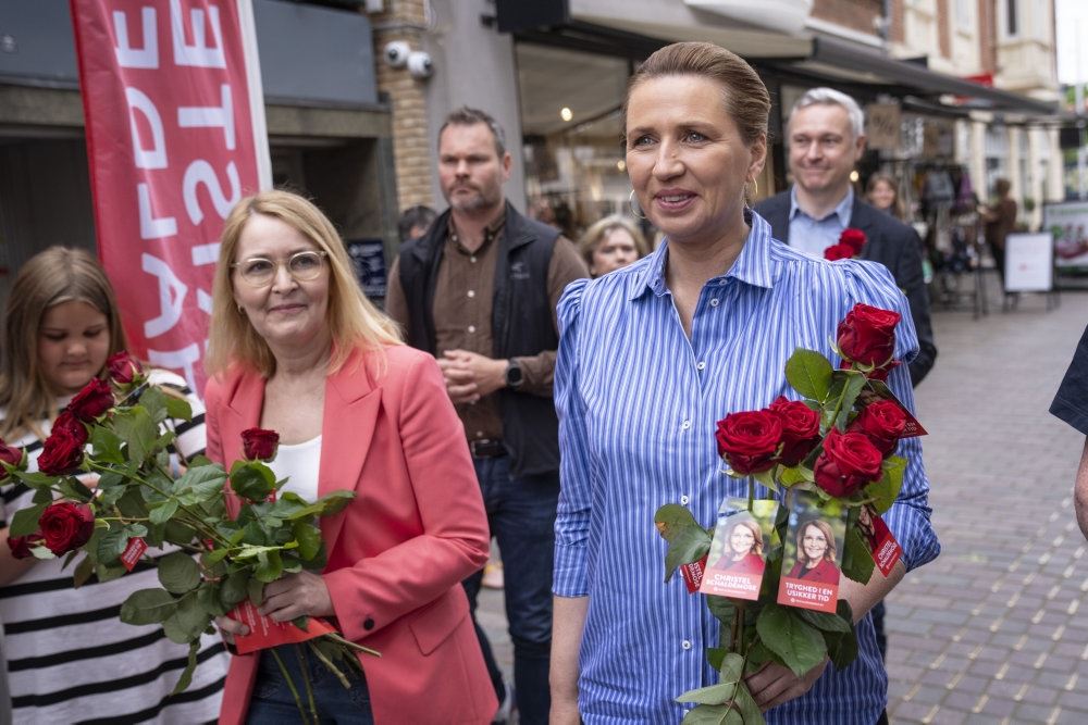 Mette Frederiksen på gaden under valgkamp