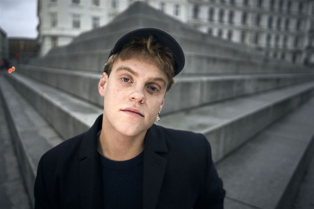 Portræt af Hjalmer Larsen