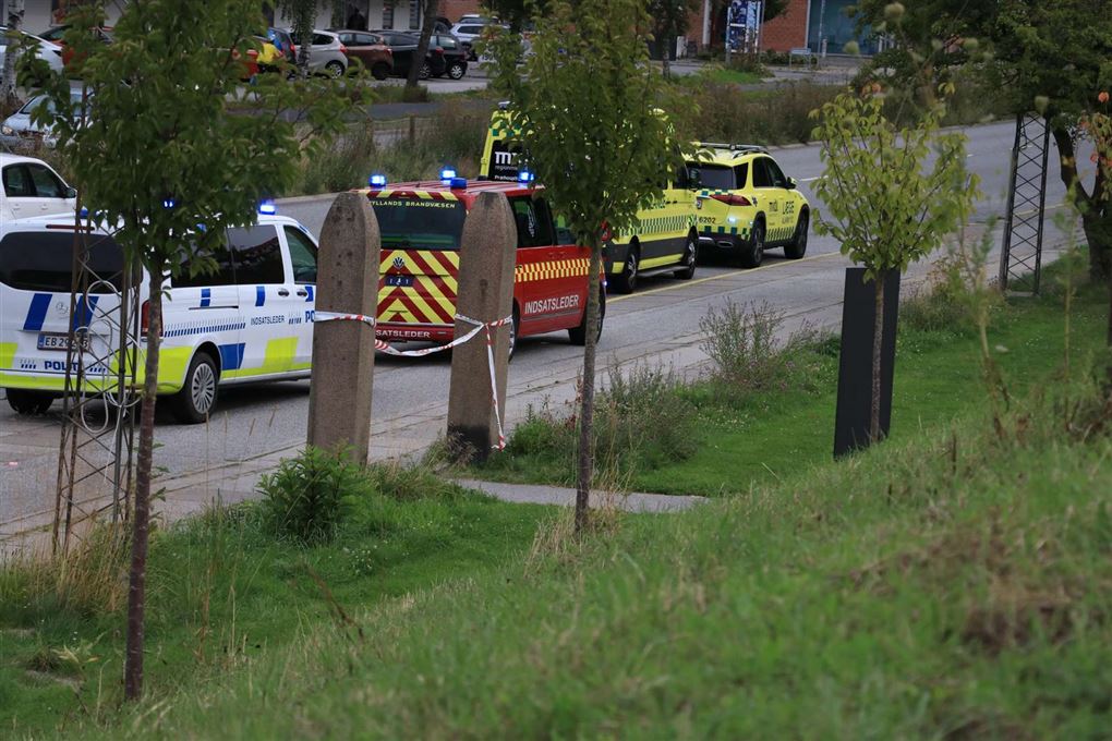 Redningsarbejdere ved en ulykke