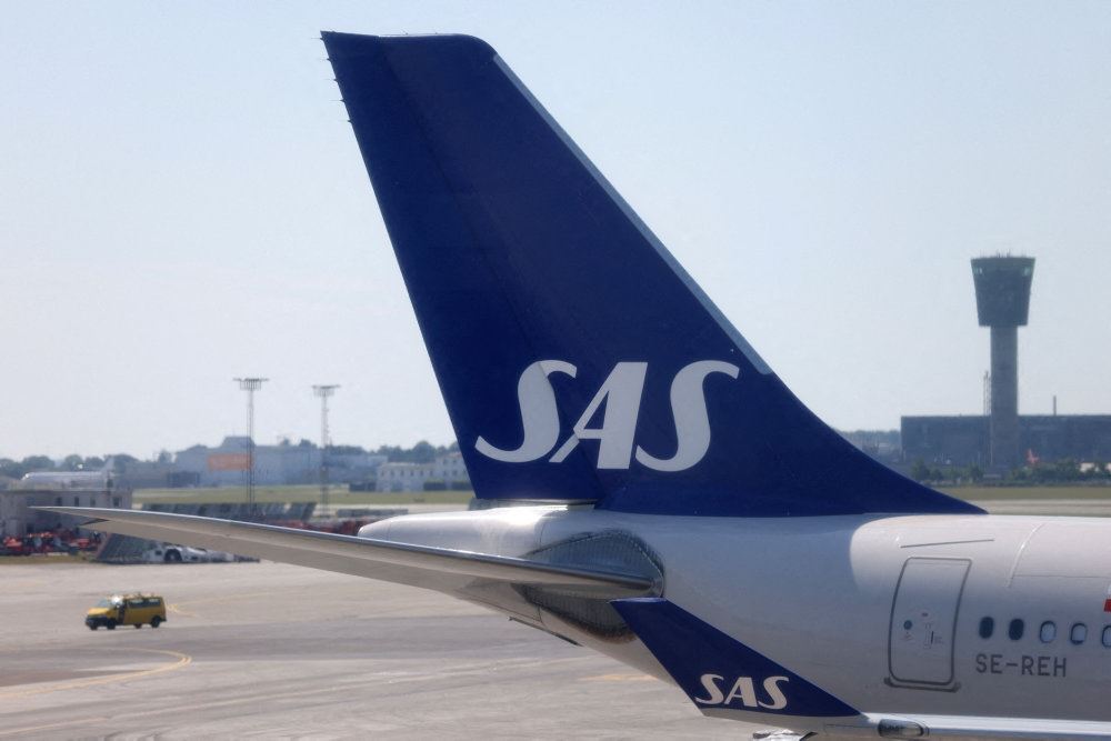 sas logo på flyvinge