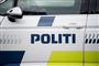 Siden af en politibil 