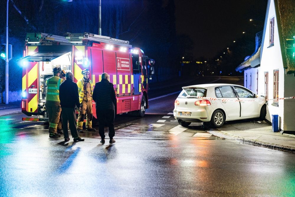 masser af blå blink efter et færdselsuheld