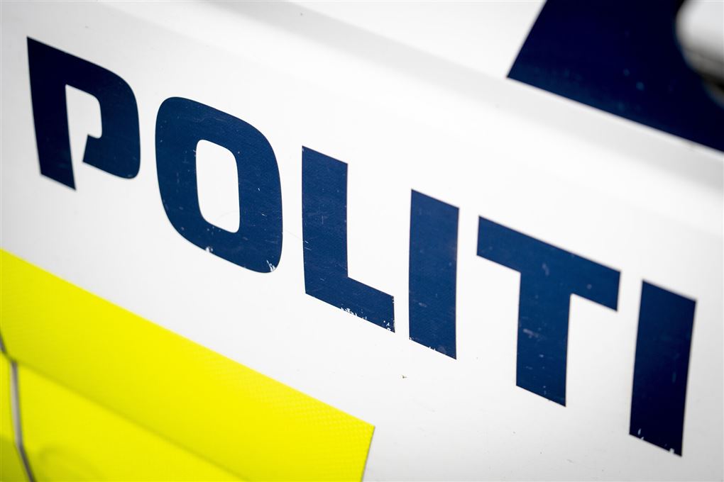 døren på en politibil