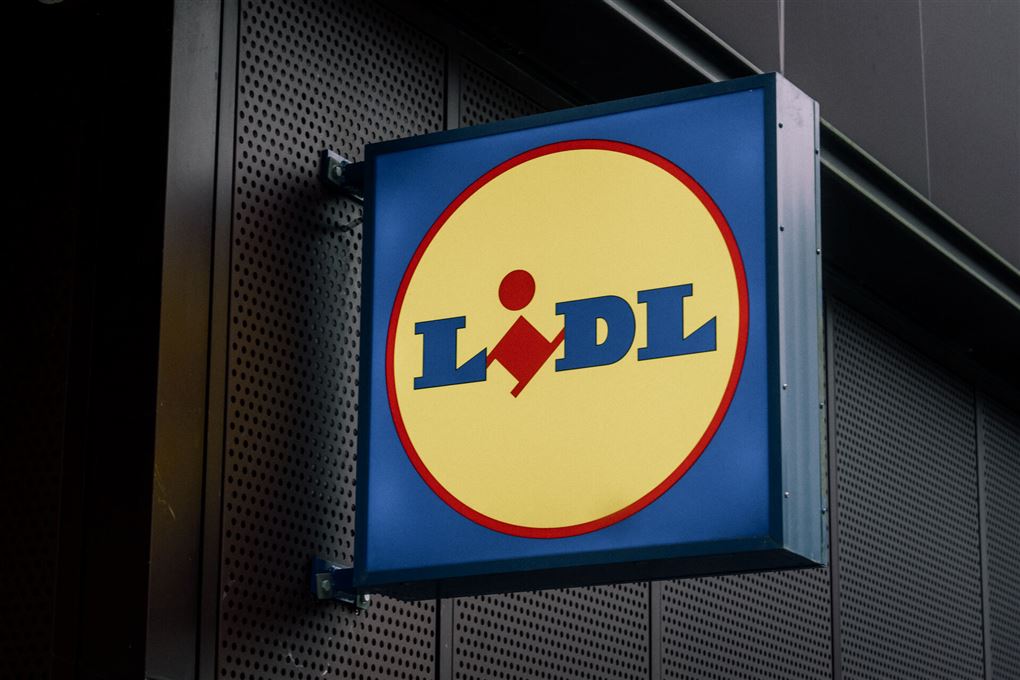 skilt foran lidl supermarked