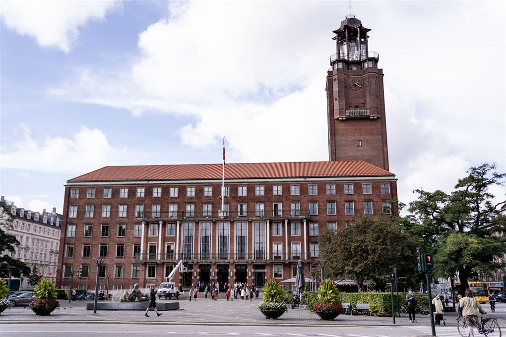Rådhus set ude fra