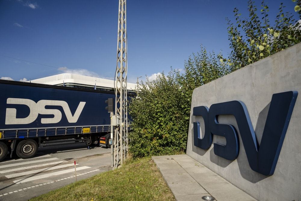 en DSV-lastbil
