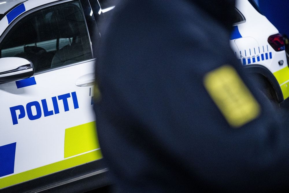 politilogo på bil