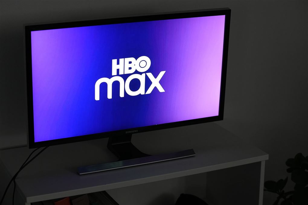 tv-skærm er tændt 