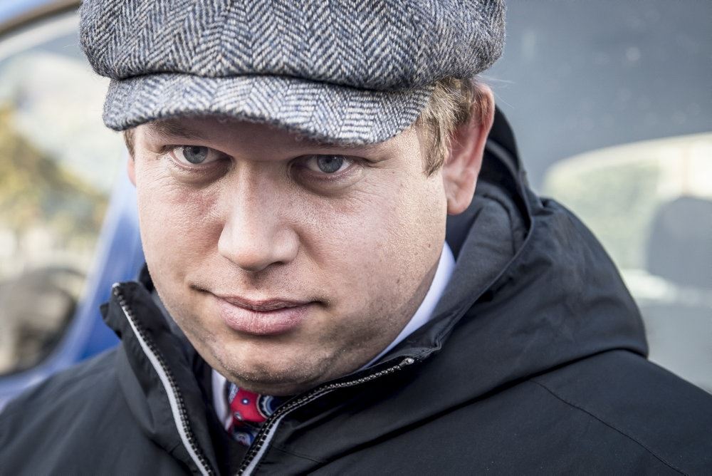 Rasmus Paludan med hat