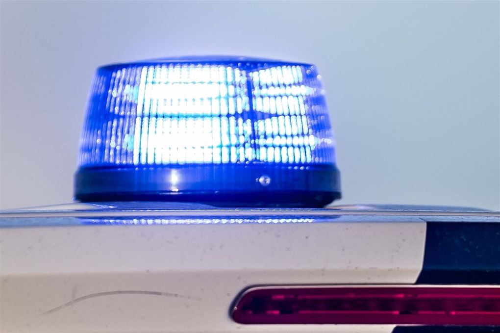 Blå blink på politibiltag