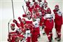 ishockeyspillere på isen