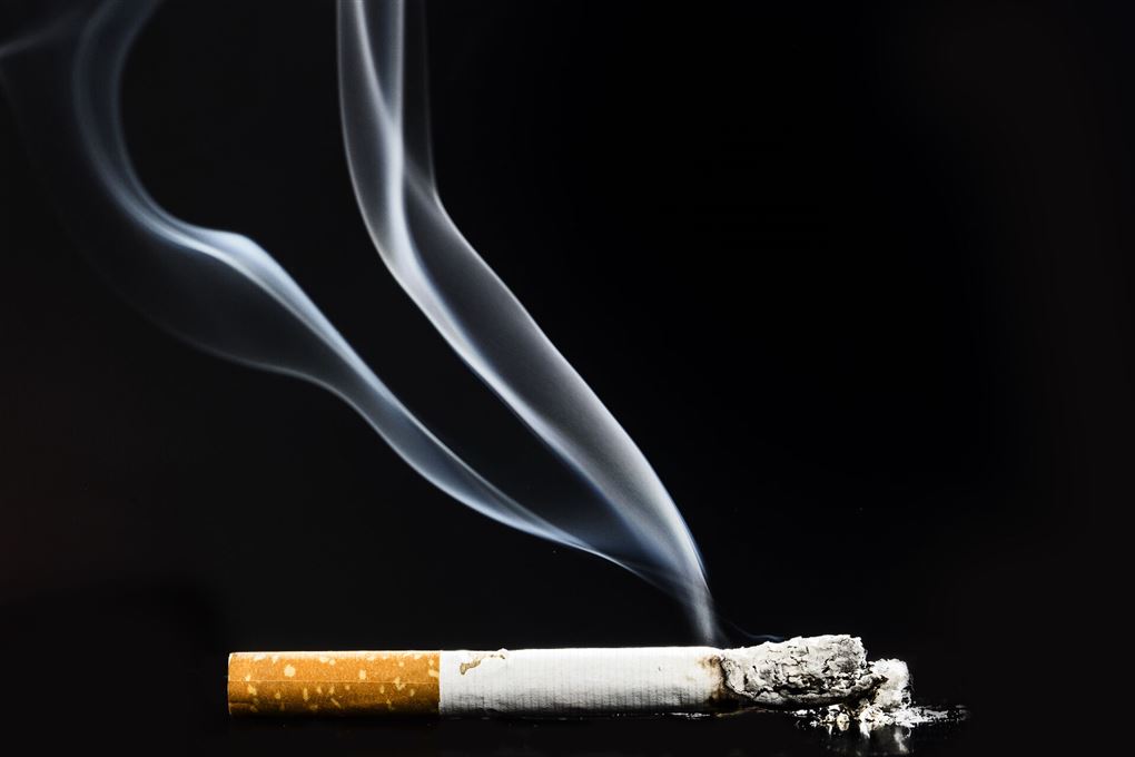 Rygende cigaret