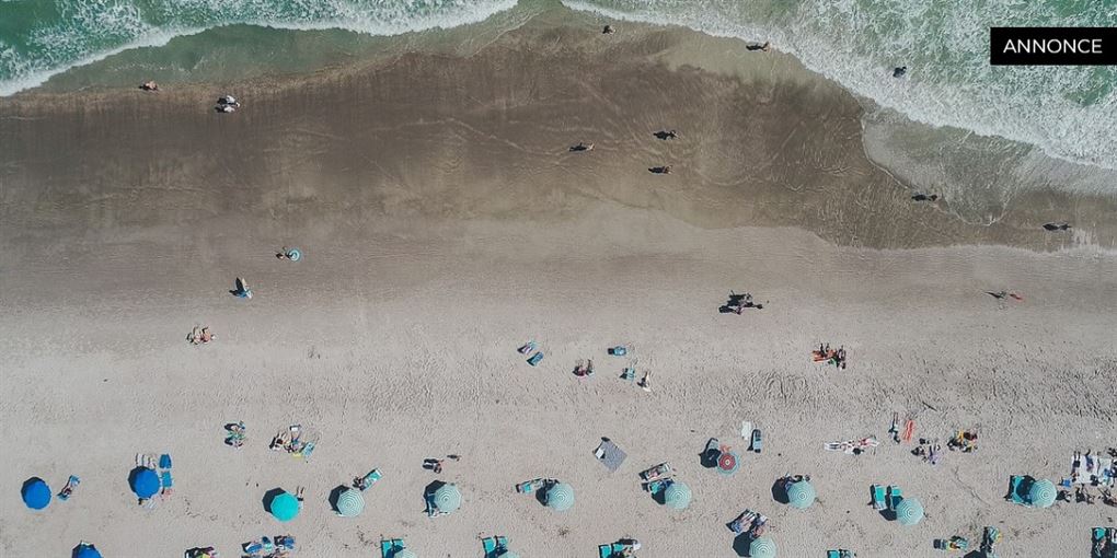 mennesker på en strand