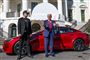 Trump og Musk ved en Tesla