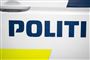 politibil med påskriften politi