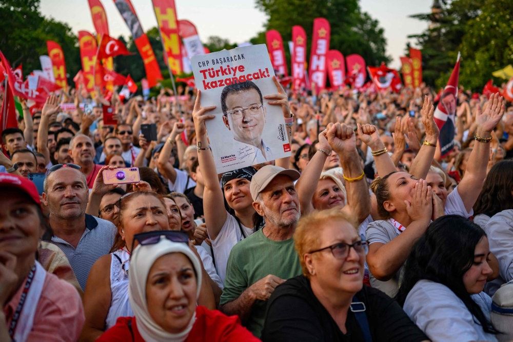 Demonstranter på gaden