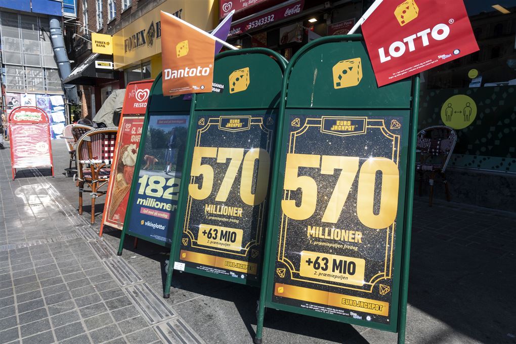 skilte foran kiosk 